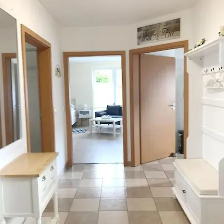 Komfortables Einzelhaus Mit Garten Halstenbek Exterior foto