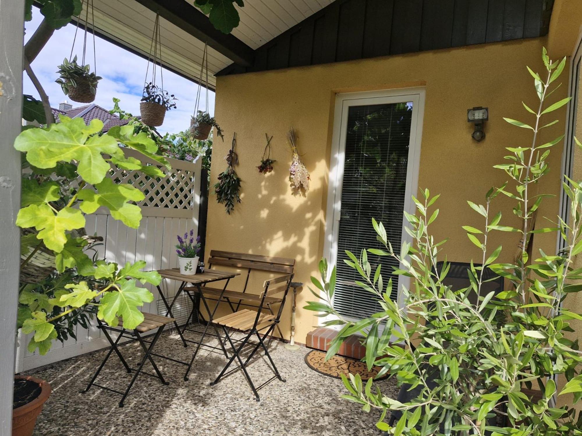 Ferienhaus Komfortables Einzelhaus Mit Garten *