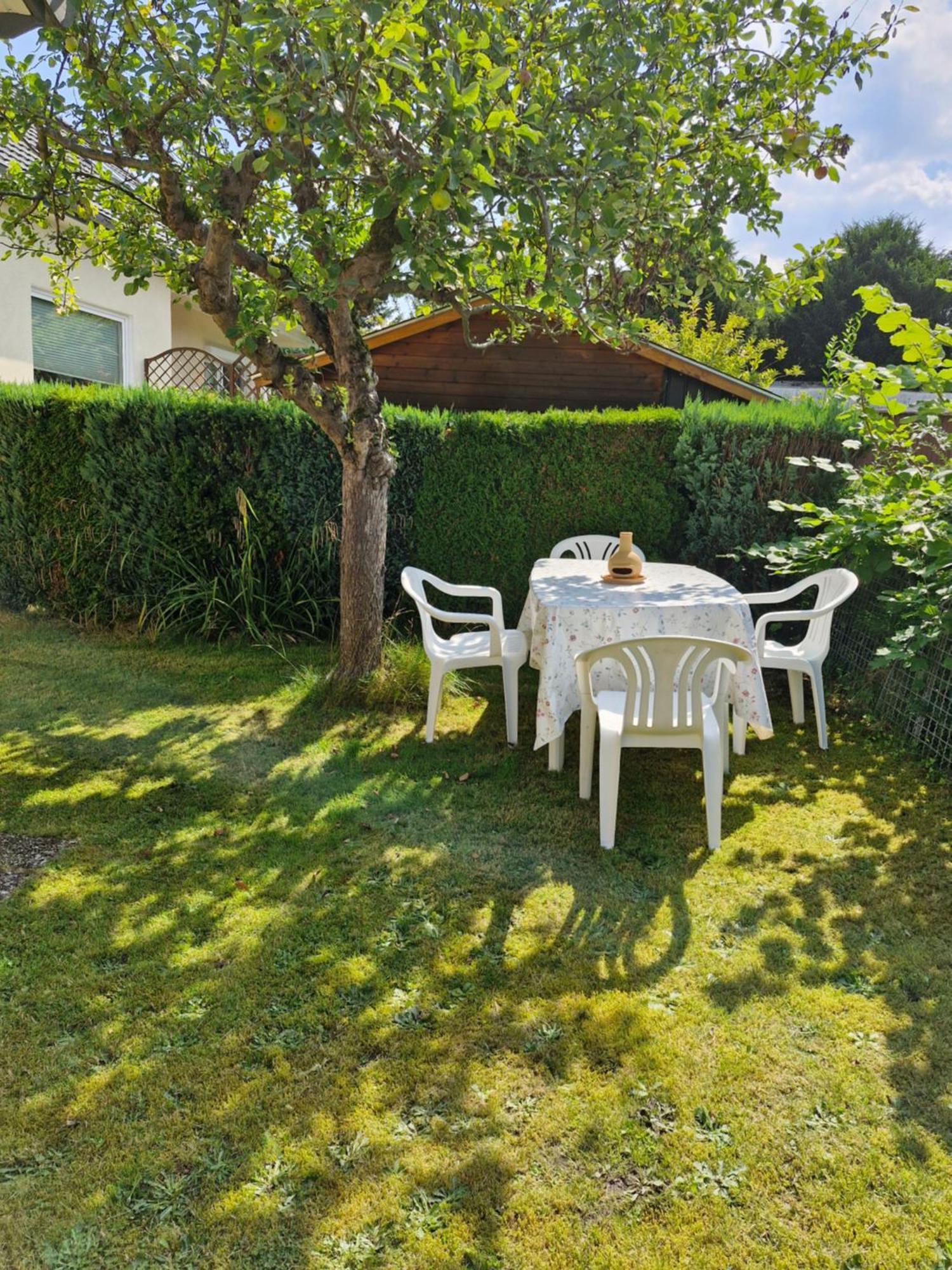Komfortables Einzelhaus Mit Garten Halstenbek